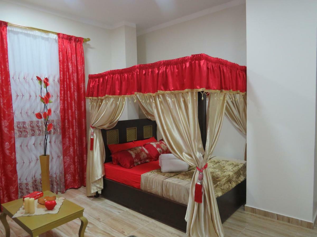 Apartments Yin Yang Redsealine Hurgada Dış mekan fotoğraf